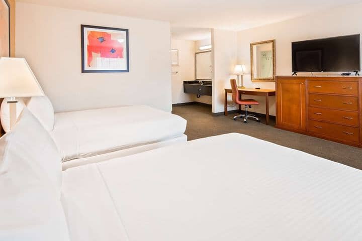 Room 8 of 29